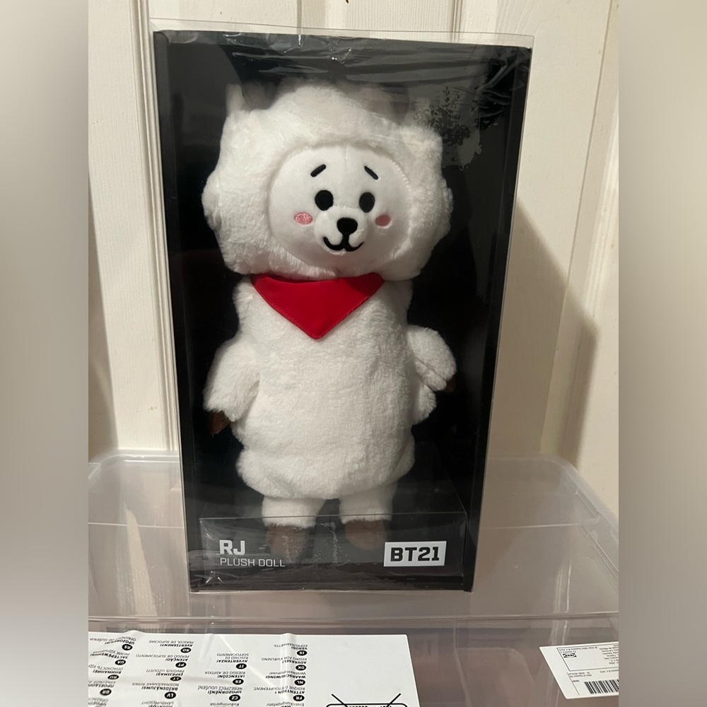 RJ Standing Doll BT21